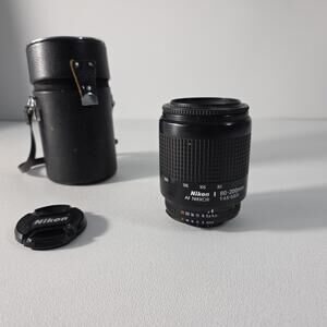 Nikon nikkor lens 80-200mm 1:4.5-5.6D AF With Case